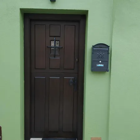 De Alquiler Integro La Cantina De Villarmayor-asturias