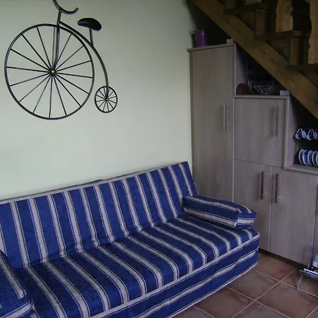 De Alquiler Integro La Cantina De Villarmayor-asturias * Villarmayor (Asturias)