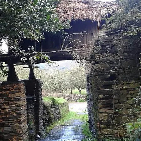 De Alquiler Integro La Cantina De Villarmayor-asturias * Villarmayor (Asturias)
