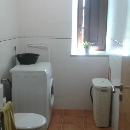 De Alquiler Integro La Cantina De Villarmayor-asturias Landsted